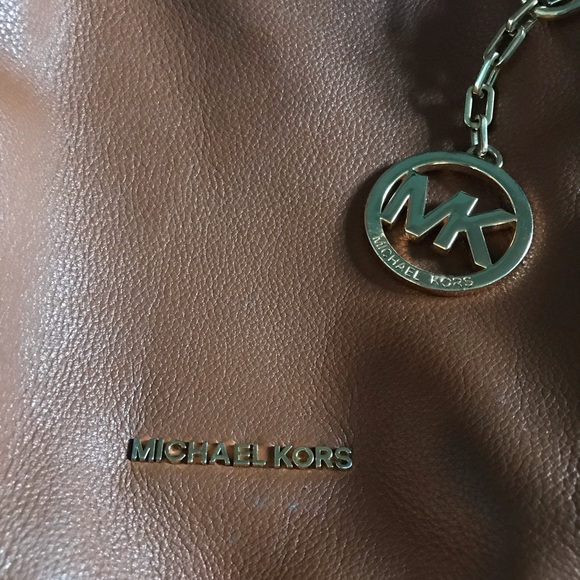 Michael Kors leather crossbody / tote - Picture 3 of 5
